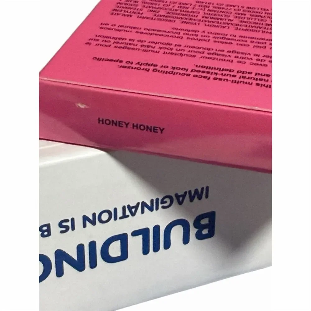 UOMA Beauty Double Take Bronzing Powder Honey Honey 6g